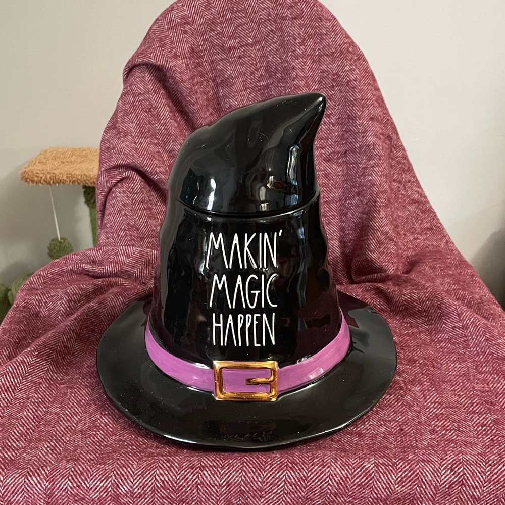 Rae Dunn “Makin’ Magic Happen” decorative witch hat cookie jar/canister.